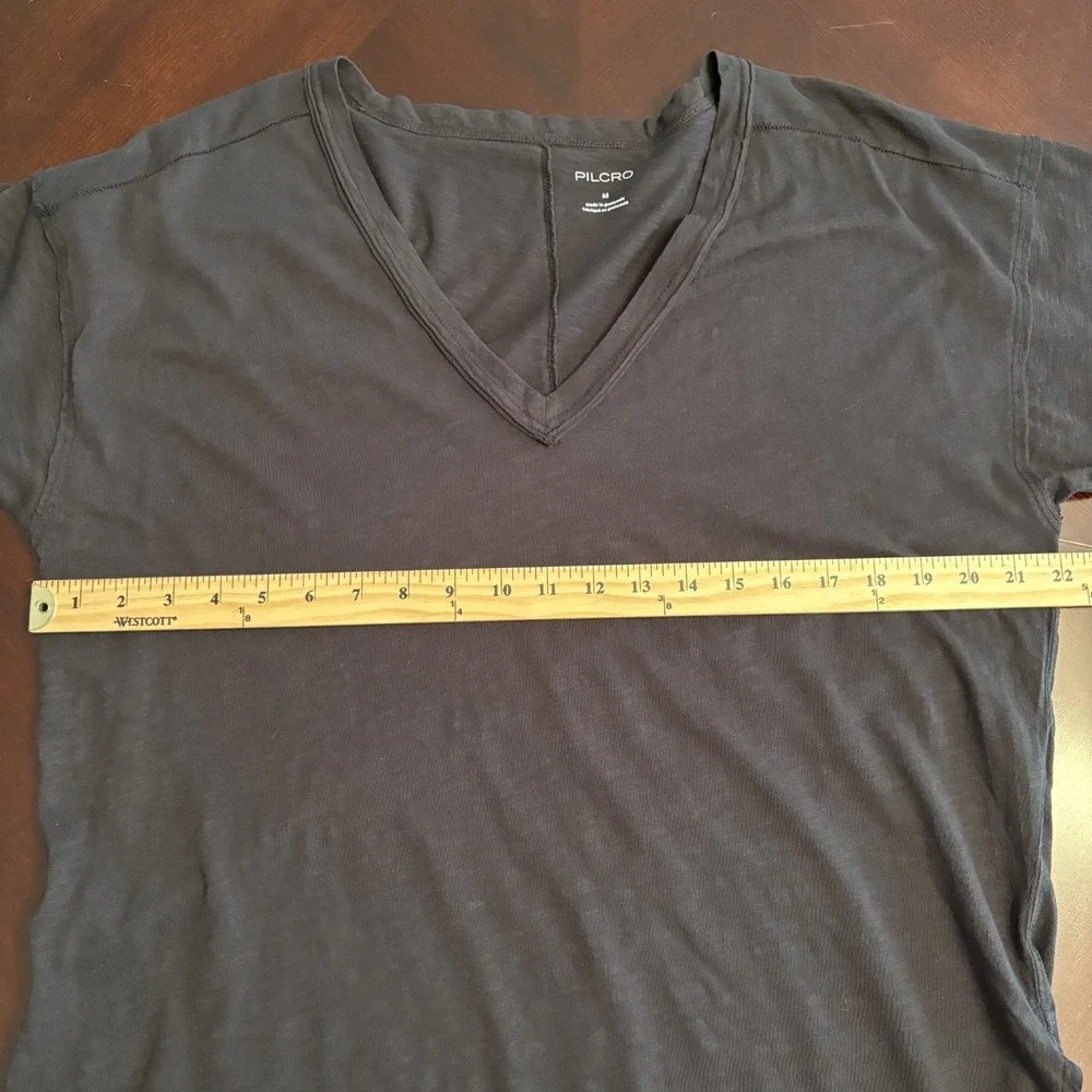 NWT Pilcro 100% Cotton Oversized V Neck Shirt Black Size M Travel Lounge Casual - Picture 9 of 10